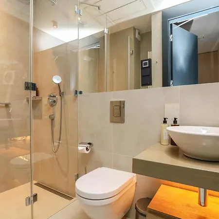 Ilonn Boutique Limanowskiego 4* Познань