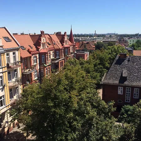 ホテル Ilonn Boutique Limanowskiego 4*