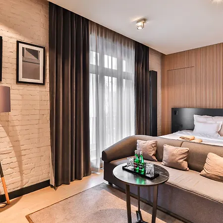 Ilonn Boutique Limanowskiego ホテル 4*