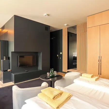 Hotel Ilonn Boutique Limanowskiego Posen