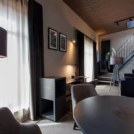 Ilonn Boutique Limanowskiego 4* Познань