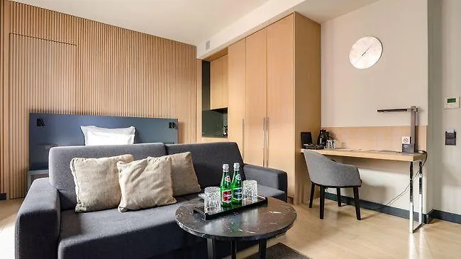 Ilonn Boutique Limanowskiego 4* Poznan